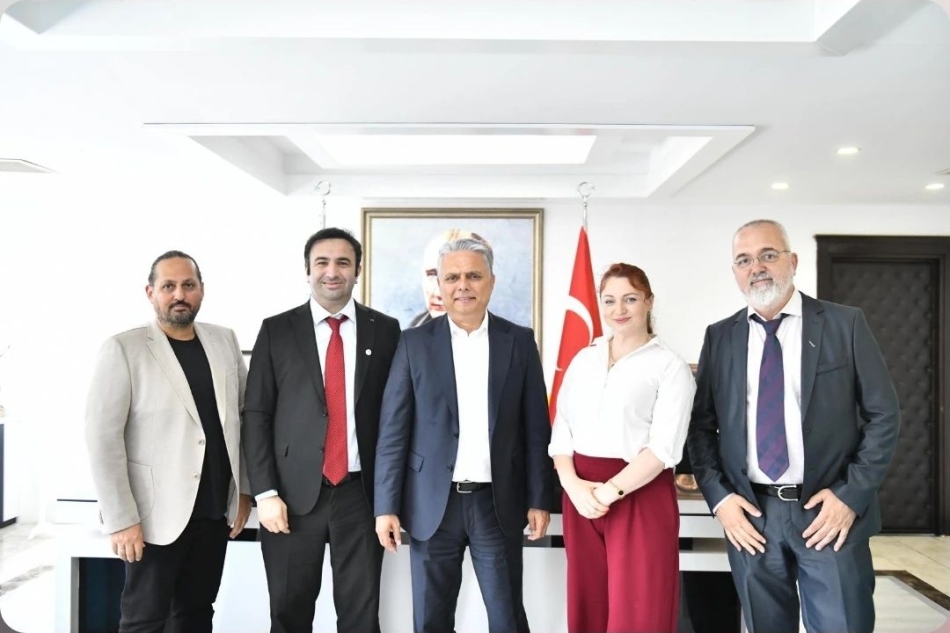 Muratpaşa Belediye Başkanı Av. Ümit Uysal’a Ziyaretimiz – 09.05.2025